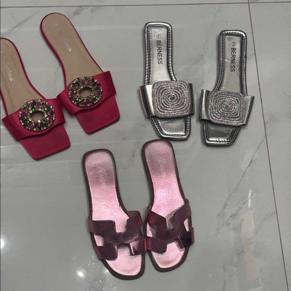 3 pairs women’s sandals bundle